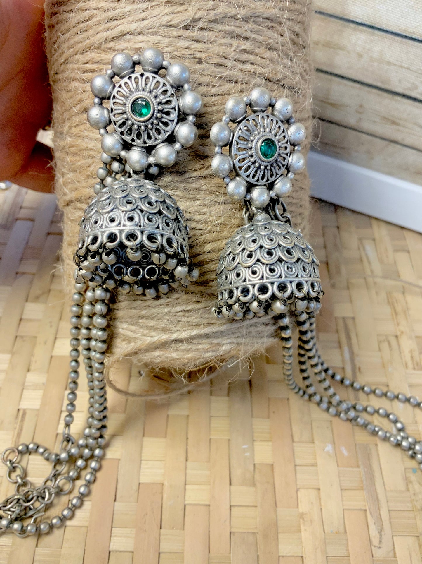 Neelam phool jhumka