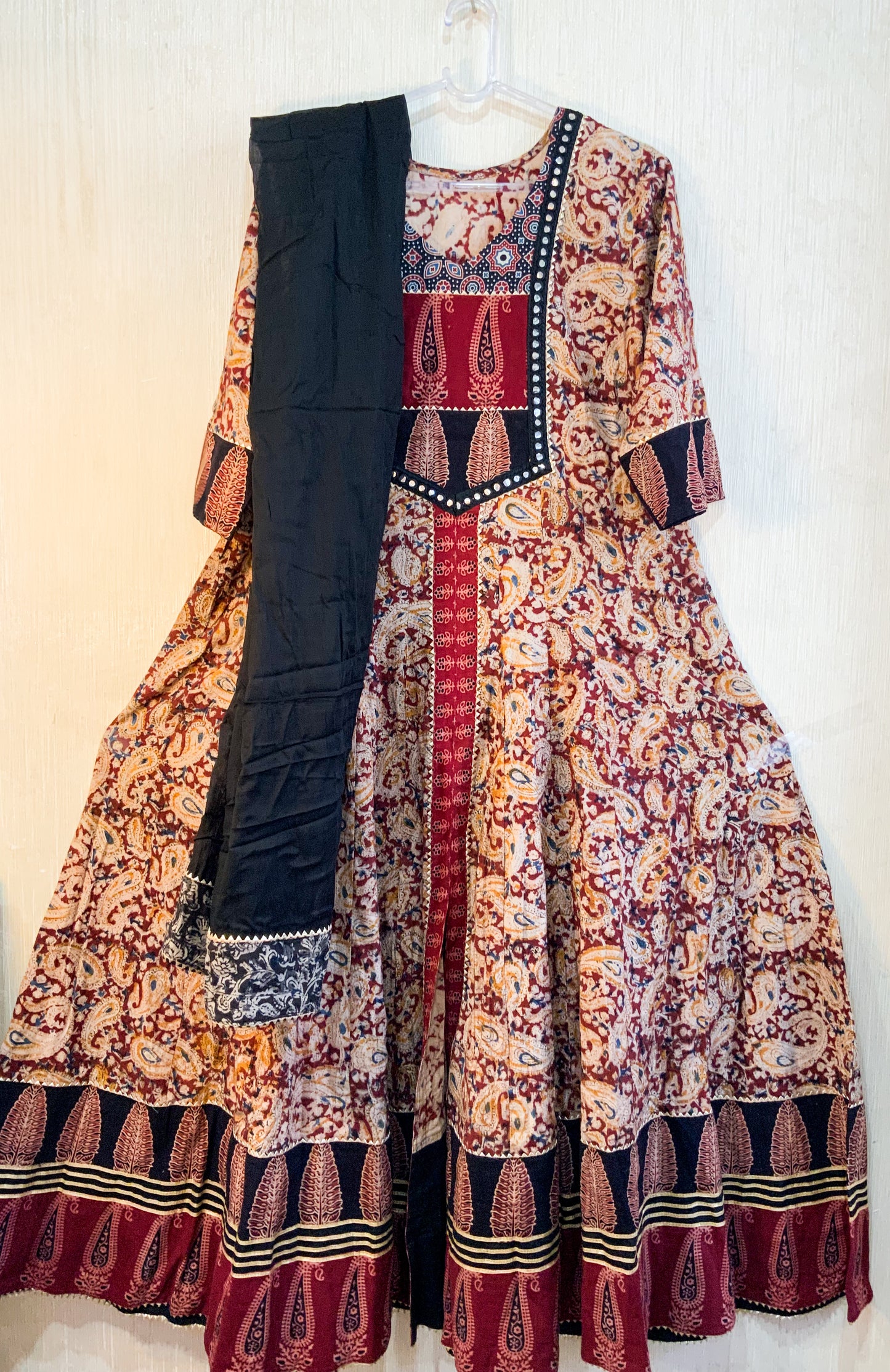 “Zehra” – The Autumn Muse