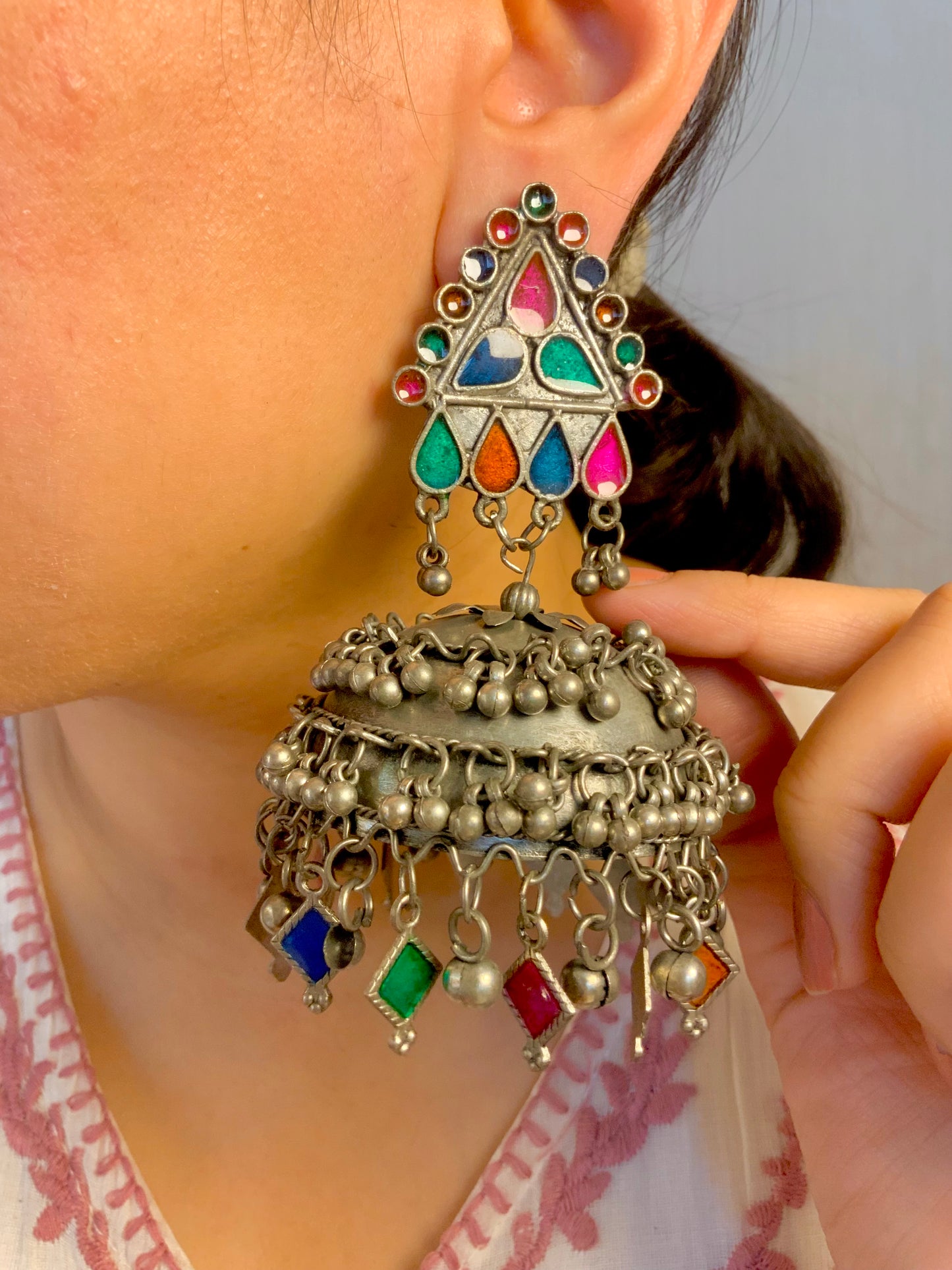 Noor-e-kafila jhumka